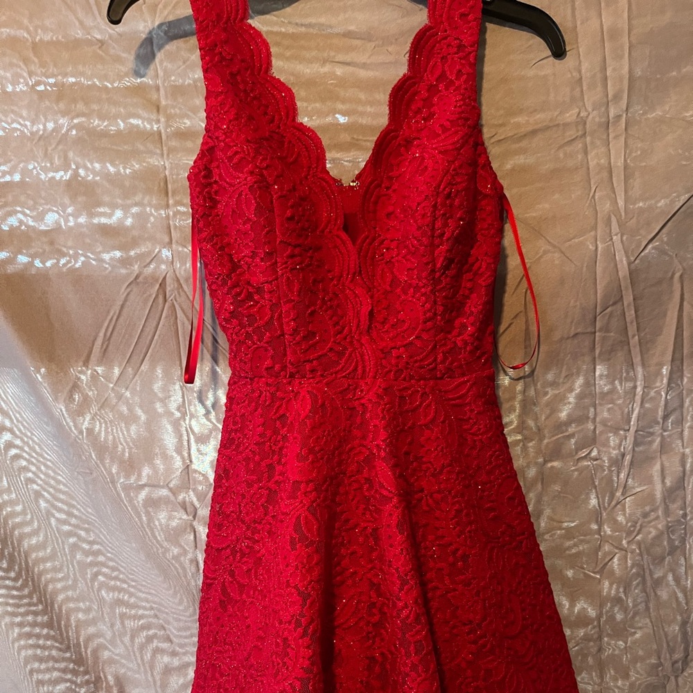 formal dress - Picture 2 of 2